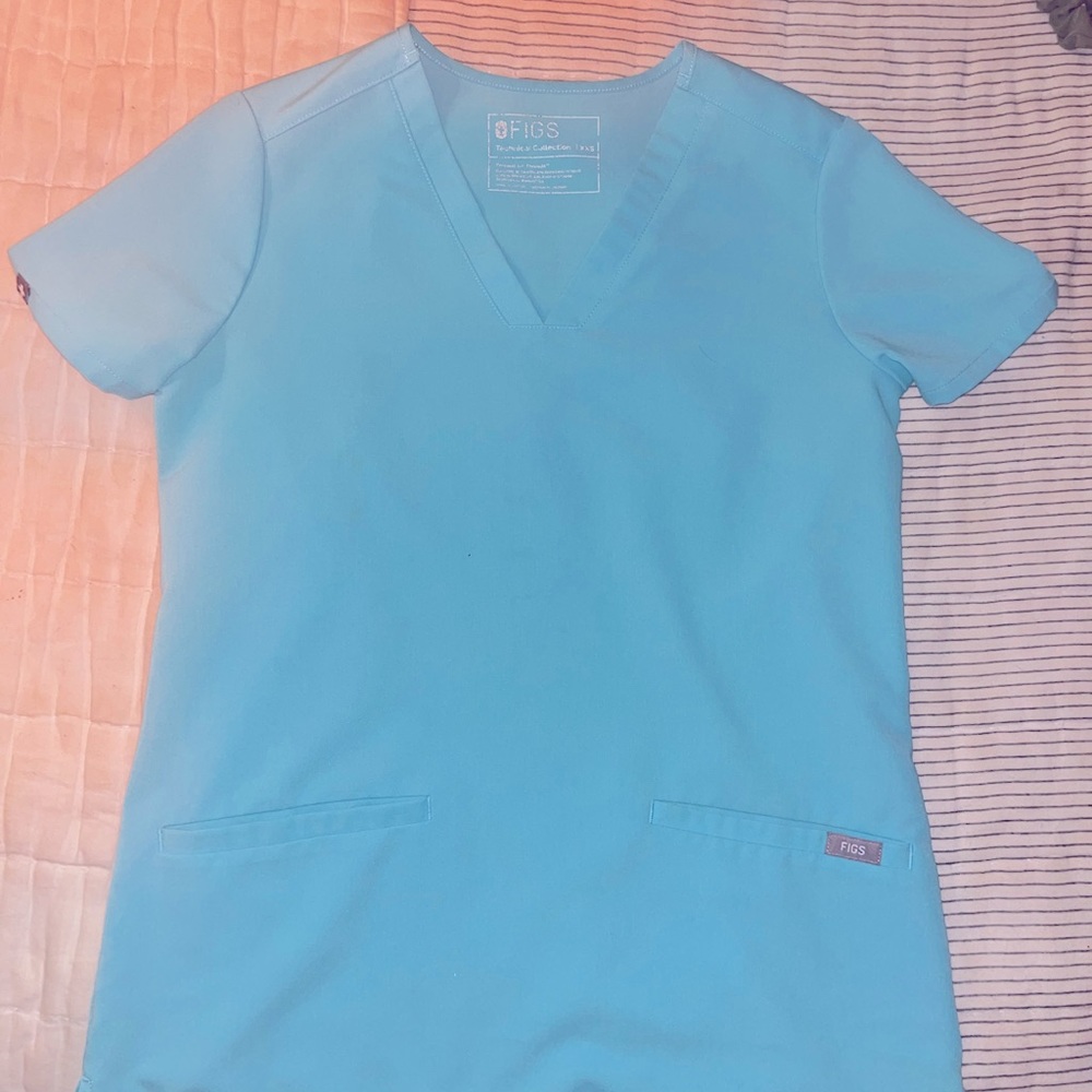 women's Neon Blue Casma - Three-Pocket Scrub Top - XXS / Neon Blue